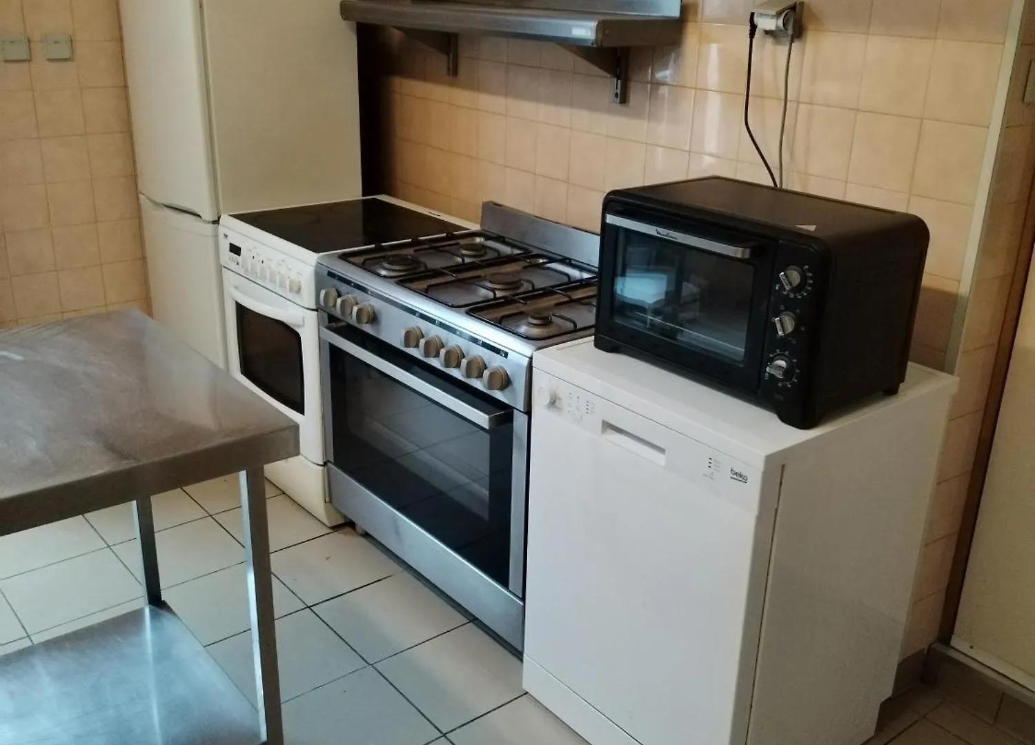 Gite La Rose Des Alpes A Serres, 3 Chambres, Capacite 4 A 8 Personnes, Cuisine, Terrasse, Parking Et Garage Serres  Serres (Hautes-Alpes)